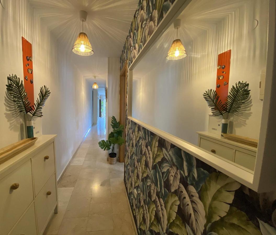 LUNAROOM Center&Quiet Guesthouse Málaga Eksteriør billede