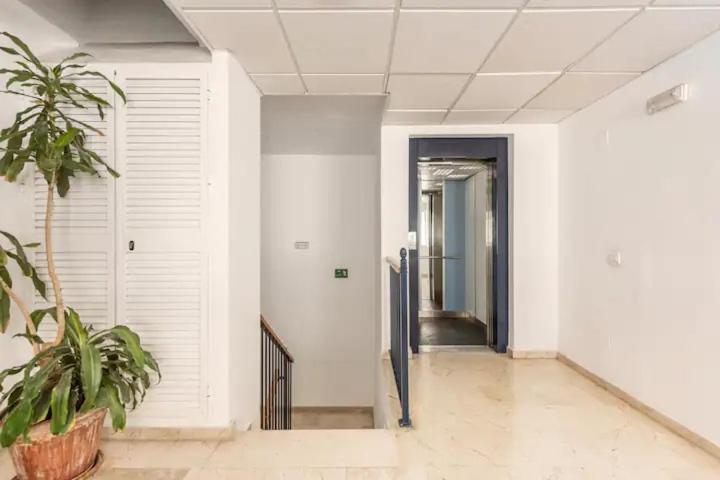 LUNAROOM Center&Quiet Guesthouse Málaga Eksteriør billede